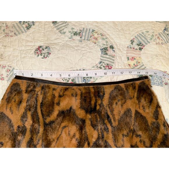 VINTAGE 90'S GIANFRANCO FERRE FUZZY ANIMAL PRINT SKIRT ITALY 44 FARFETCH - Picture 4 of 8